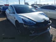 ✅ 2020 Tesla Model 3 Performance • VIN: 5YJ3E1EC9LF784546 • Lot: 43587179. Wystawiony na IAAI z przebiegiem 69 586 mil. Bezpłatny archiwum sprzedaży aukcyjnych z USA i szczegółowy raport historii pojazdu na DreamBid. Zdjęcie 1.