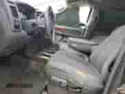 2006 Dodge 3500 SLT z VIN 3D7LX39C16G158087, wystawiony jako Copart lot #53310925 z przebiegiem 172 504 mil mil oraz Czysty tytuł • Clean title. Historia ofert i sprzedaży dostępna na DreamBid. Obrazek 7.