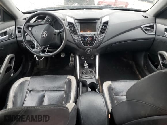 ✅ 2014 Hyundai Veloster Turbo • VIN: KMHTC6AE3EU191684 • Lot: 45010365. Wystawiony na Copart z przebiegiem 176 773 mil. Bezpłatny archiwum sprzedaży aukcyjnych z USA i szczegółowy raport historii pojazdu na DreamBid. Zdjęcie 8.