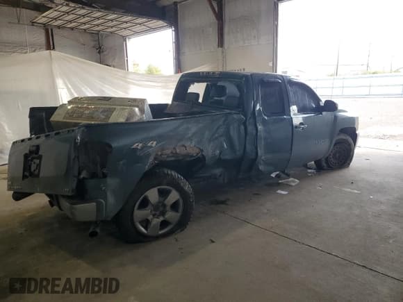 ✅ 2011 Chevrolet Silverado 1500 LTZ • VIN: 1GCRKTE3XBZ100790 • Lot: 90115605. Listed on Copart with 285,881 mi. Free auction sales archive from the USA and detailed vehicle history report at DreamBid. Image 3.