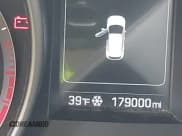 ✅ 2017 Hyundai Santa Fe SE • VIN: KM8SMDHF1HU238369 • Lot: 43682236. Wystawiony na IAAI z przebiegiem 179 000 mil. Bezpłatny archiwum sprzedaży aukcyjnych z USA i szczegółowy raport historii pojazdu na DreamBid. Zdjęcie 15.