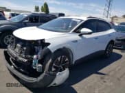 ✅ 2022 Volkswagen ID.4 Pro • VIN: WVGRMPE29NP043986 • Lot: 63934603. Listed on Copart with 134 mi. Free auction sales archive from the USA and detailed vehicle history report at DreamBid. Image 1.