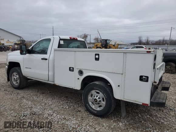 2016 Chevrolet Silverado 3500HD Work Truck с VIN 1GB3CYCG0GZ207431, выставлен на аукционе Copart как лот 80729384 с пробегом 271 666 миль миль и Списание • Salvage title. История ставок и продаж доступна на DreamBid. Изображение 2.
