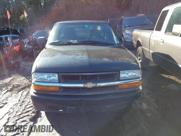 ✅ 2003 Chevrolet S-10 • VIN: 1GCCS19H638165384 • Лот: 41543313. Опубликован ранее на IAAI с пробегом 117 386 миль. Бесплатный доступ к архиву аукционных продаж из США и подробный отчёт об истории автомобиля на DreamBid. Изображение 12.