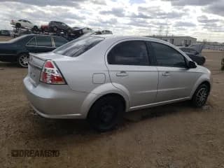 ✅ 2011 Chevrolet Aveo 1LT • VIN: KL1TD5DE1BB142635 • Lot: 52897635. Wystawiony na Copart z przebiegiem 131 028 mil. Bezpłatny archiwum sprzedaży aukcyjnych z USA i szczegółowy raport historii pojazdu na DreamBid. Zdjęcie 3.
