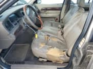 ✅ 2003 Mercury Grand Marquis LS Premium • VIN: 2MEHM75W73X608020 • Лот: 84363205. Опубликован ранее на Copart с пробегом 220 703 миль. Бесплатный доступ к архиву аукционных продаж из США и подробный отчёт об истории автомобиля на DreamBid. Изображение 7.