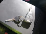 ✅ 2005 Chrysler Pacifica Touring • VIN: 2C4GF68485R243690 • Lot: 43601775. Listed on IAAI with 168,431 mi. Free auction sales archive from the USA and detailed vehicle history report at DreamBid. Image 11.