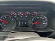 ✅ 2020 Chevrolet Silverado 1500 Custom • VIN: 3GCPWBEK8LG427185 • Lot: 73388554. Wystawiony na Copart z przebiegiem 81 907 mil. Bezpłatny archiwum sprzedaży aukcyjnych z USA i szczegółowy raport historii pojazdu na DreamBid. Zdjęcie 8.