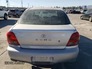 ✅ 2002 Toyota ECHO • VIN: JTDBT123025027203 • Lot: 70723424. Wystawiony na Copart z przebiegiem 187 299 mil. Bezpłatny archiwum sprzedaży aukcyjnych z USA i szczegółowy raport historii pojazdu na DreamBid. Zdjęcie 6.