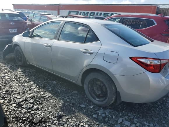 ✅ 2015 Toyota Corolla LE • VIN: 2T1BURHE9FC309675 • Lot: 81183825. Wystawiony na Copart z przebiegiem 154 272 mil. Bezpłatny archiwum sprzedaży aukcyjnych z USA i szczegółowy raport historii pojazdu na DreamBid. Zdjęcie 2.