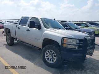 ✅ 2014 Chevrolet Silverado 2500HD LT • VIN: 1GC1KXE82EF145437 • Lot: 42394046. Wystawiony na IAAI z przebiegiem 393 771 mil. Bezpłatny archiwum sprzedaży aukcyjnych z USA i szczegółowy raport historii pojazdu na DreamBid. Zdjęcie 1.