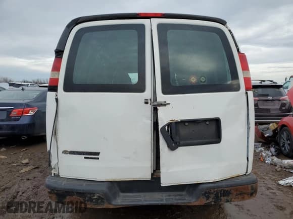✅ 2013 Chevrolet Express Cargo • VIN: 1GCWGGBA6D1187037 • Lot: 45843065. Listed on Copart with 248,615 mi. Free auction sales archive from the USA and detailed vehicle history report at DreamBid. Image 6.