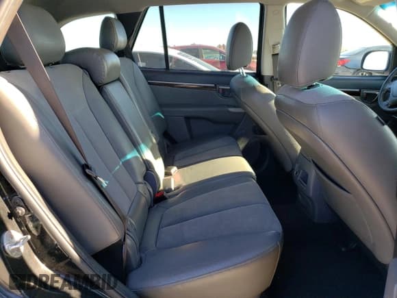 ✅ 2012 Hyundai Santa Fe SE • VIN: 5XYZH4AG5CG122256 • Lot: 80942864. Listed on Copart with 191,971 mi. Free auction sales archive from the USA and detailed vehicle history report at DreamBid. Image 11.