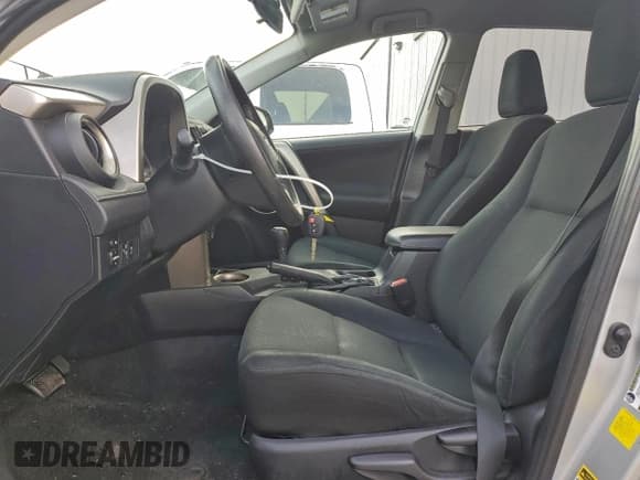 ✅ 2014 Toyota RAV4 LE • VIN: 2T3ZFREV1EW084444 • Lot: 94656435. Listed on Copart with 160,992 mi. Free auction sales archive from the USA and detailed vehicle history report at DreamBid. Image 7.