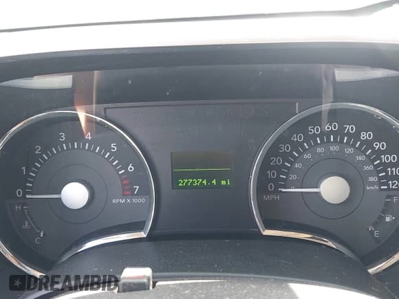 ✅ 2009 Mercury Mountaineer Premier • VIN: 4M2EU38E49UJ02638 • Lot: 42017692. Wystawiony na IAAI z przebiegiem 277 374 mil. Bezpłatny archiwum sprzedaży aukcyjnych z USA i szczegółowy raport historii pojazdu na DreamBid. Zdjęcie 7.