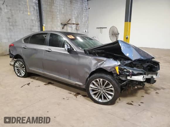 2015 Hyundai Genesis 3.8L with VIN KMHGN4JE2FU100843, listed as a Copart auction lot 71169605 with 333,333 mi miles and Clean title. Bid and sale history available at DreamBid. Image 4.