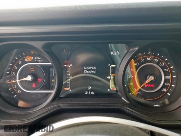 ✅ 2025 Jeep Wrangler Sport • VIN: 1C4PJXAN9SW616892 • Lot: 70810595. Listed on Copart with 313 mi. Free auction sales archive from the USA and detailed vehicle history report at DreamBid. Image 9.