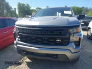 ✅ 2023 Chevrolet Silverado 1500 Custom • VIN: 1GCPABEK1PZ270250 • Lot: 42148020. Wystawiony na IAAI z przebiegiem 14 978 mil. Bezpłatny archiwum sprzedaży aukcyjnych z USA i szczegółowy raport historii pojazdu na DreamBid. Zdjęcie 12.