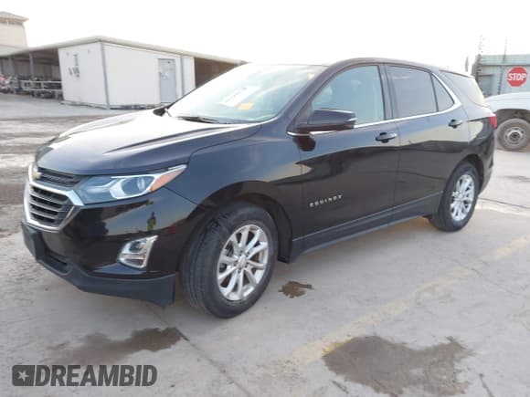 ✅ 2018 Chevrolet Equinox LT • VIN: 2GNAXJEV3J6327132 • Лот: 43210170. Опубликован ранее на IAAI с пробегом 83 203 миль. Бесплатный доступ к архиву аукционных продаж из США и подробный отчёт об истории автомобиля на DreamBid. Изображение 2.