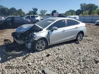 2019 Chevrolet Cruze LS с VIN 1G1BC5SM3K7126191, выставлен на аукционе Copart как лот 84801475 с пробегом 110 287 миль миль и Списание • Salvage title. История ставок и продаж доступна на DreamBid. Изображение 1.