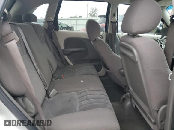 ✅ 2004 Chrysler PT Cruiser Touring • VIN: 3C4FY58B24T318958 • Lot: 90625315. Listed on Copart with 152,520 mi. Free auction sales archive from the USA and detailed vehicle history report at DreamBid. Image 11.