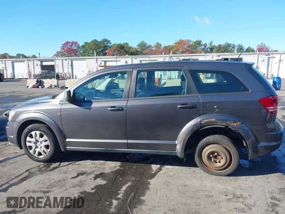 ✅ 2014 Dodge Journey SE • VIN: 3C4PDCAB6ET151195 • Lot: 43584304. Wystawiony na IAAI z przebiegiem 138 327 mil. Bezpłatny archiwum sprzedaży aukcyjnych z USA i szczegółowy raport historii pojazdu na DreamBid. Zdjęcie 14.