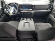 ✅ 2023 Chevrolet Silverado 1500 LT • VIN: 1GCPACEK7PZ231619 • Lot: 53517395. Wystawiony na Copart z przebiegiem 17 243 mil. Bezpłatny archiwum sprzedaży aukcyjnych z USA i szczegółowy raport historii pojazdu na DreamBid. Zdjęcie 8.