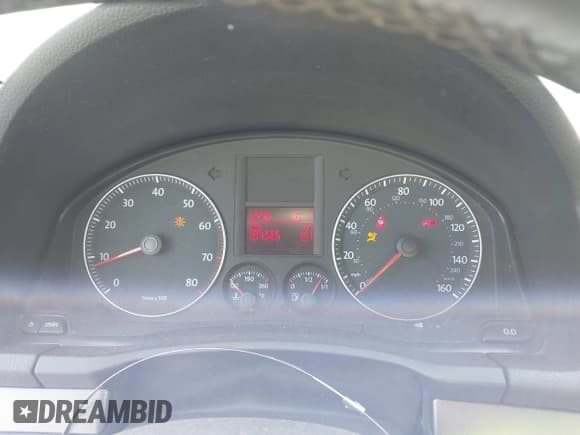 ✅ 2008 Volkswagen Rabbit S • VIN: WVWAA71K78W080478 • Lot: 42588125. Wystawiony na IAAI z przebiegiem 197 325 mil. Bezpłatny archiwum sprzedaży aukcyjnych z USA i szczegółowy raport historii pojazdu na DreamBid. Zdjęcie 7.