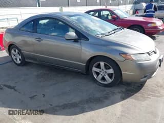 ✅ 2008 Honda Civic EX • VIN: 2HGFG12818H576980 • Лот: 43773127. Опубликован ранее на IAAI с пробегом 232 317 миль. Бесплатный доступ к архиву аукционных продаж из США и подробный отчёт об истории автомобиля на DreamBid. Изображение 1.