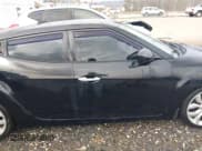 ✅ 2013 Hyundai Veloster w/Black Int • VIN: KMHTC6AD7DU092257 • Lot: 41464977. Wystawiony na IAAI z przebiegiem 151 152 mil. Bezpłatny archiwum sprzedaży aukcyjnych z USA i szczegółowy raport historii pojazdu na DreamBid. Zdjęcie 13.