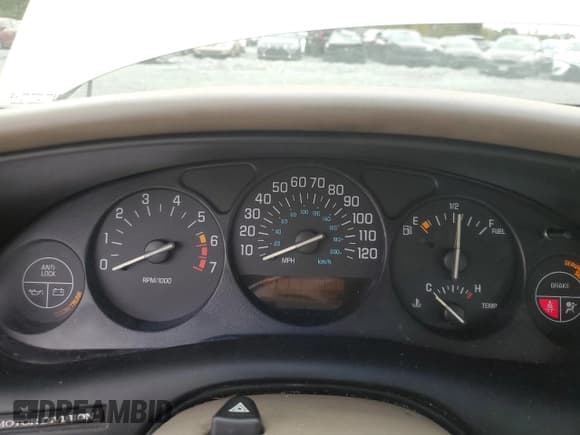 ✅ 2000 Buick Regal LS • VIN: 2G4WB52K0Y1154557 • Лот: 86279775. Опубликован ранее на Copart с пробегом Не указан. Бесплатный доступ к архиву аукционных продаж из США и подробный отчёт об истории автомобиля на DreamBid. Изображение 9.