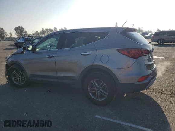 ✅ 2018 Hyundai Santa Fe 2.4L • VIN: 5XYZT3LB5JG545054 • Lot: 91289535. Listed on Copart with 75,555 mi. Free auction sales archive from the USA and detailed vehicle history report at DreamBid. Image 2.