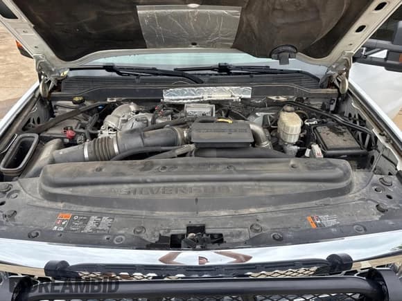 ✅ 2019 Chevrolet Silverado 3500 • VIN: 1GB3KVCY4KF126985 • Lot: 54719495. Listed on Copart with 198,427 mi. Free auction sales archive from the USA and detailed vehicle history report at DreamBid. Image 7.