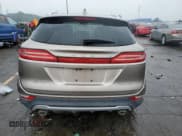 ✅ 2018 Lincoln MKC Reserve • VIN: 5LMCJ3D96JUL22486 • Lot: 69229445. Wystawiony na Copart z przebiegiem 47 440 mil. Bezpłatny archiwum sprzedaży aukcyjnych z USA i szczegółowy raport historii pojazdu na DreamBid. Zdjęcie 6.