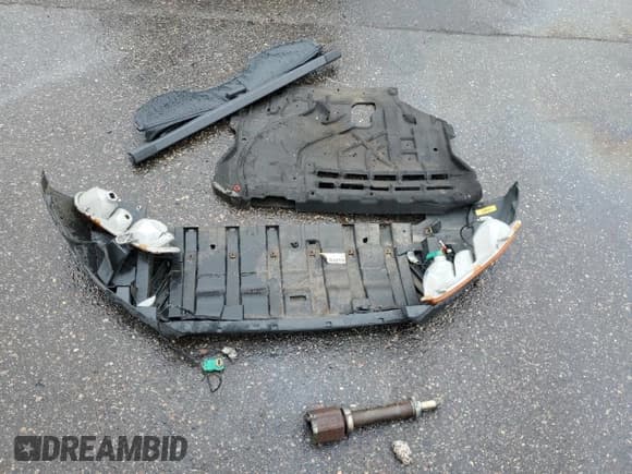 ✅ 2014 Ford Escape S • VIN: 1FMCU0F76EUD65817 • Лот: 86512575. Опубликован ранее на Copart с пробегом 119 816 миль. Бесплатный доступ к архиву аукционных продаж из США и подробный отчёт об истории автомобиля на DreamBid. Изображение 13.