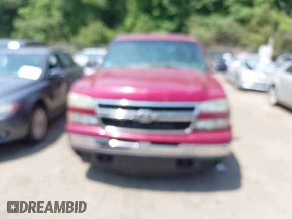 2006 Chevrolet Silverado 1500 LT2 z VIN 2GCEC19T861121260, wystawiony jako IAAI lot #42660747 z przebiegiem Nie podano mil oraz . Historia ofert i sprzedaży dostępna na DreamBid. Obrazek 6.