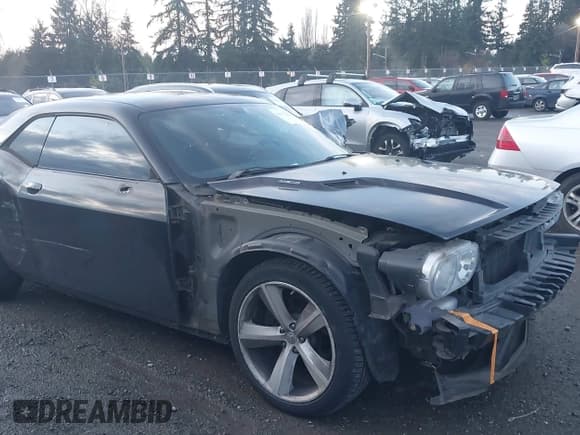 ✅ 2013 Dodge Challenger R/T Classic • VIN: 2C3CDYBT9DH587618 • Lot: 43773835. Listed on IAAI with 62,490 mi. Free auction sales archive from the USA and detailed vehicle history report at DreamBid. Image 6.