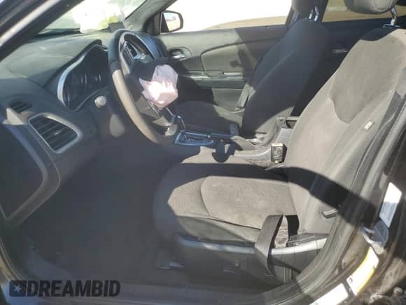 2011 Dodge Avenger Mainstreet с VIN 1B3BD1FB7BN524541, выставлен на аукционе Copart как лот 87010775 с пробегом Не указан миль и Списание • Salvage title. История ставок и продаж доступна на DreamBid. Изображение 7.