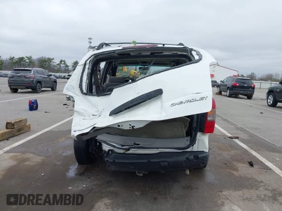 ✅ 2000 Chevrolet Venture Plus 1SB • VIN: 1GNDU03E2YD128832 • Lot: 41984520. Listed on IAAI with Not provided. Free auction sales archive from the USA and detailed vehicle history report at DreamBid. Image 17.