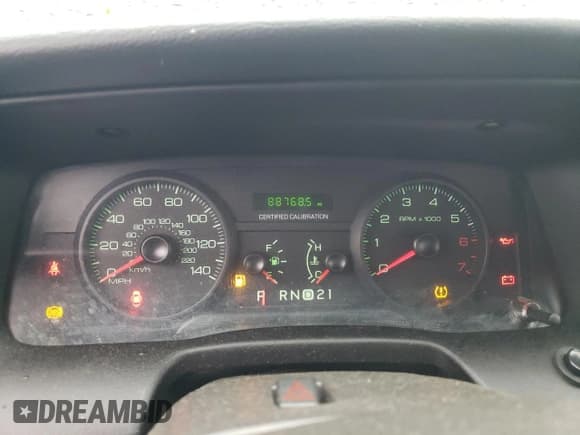 ✅ 2010 Ford Police Interceptor • VIN: 2FABP7BV9AX102198 • Лот: 56204475. Опубликован ранее на Copart с пробегом 88 768 миль. Бесплатный доступ к архиву аукционных продаж из США и подробный отчёт об истории автомобиля на DreamBid. Изображение 9.