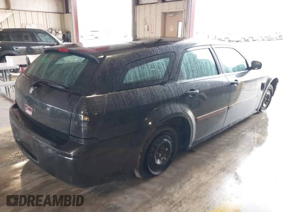 2005 Dodge Magnum SE с VIN 2D4FV48T05H669330, выставлен на аукционе IAAI как лот 41544030 с пробегом 223 090 миль миль и . История ставок и продаж доступна на DreamBid. Изображение 4.