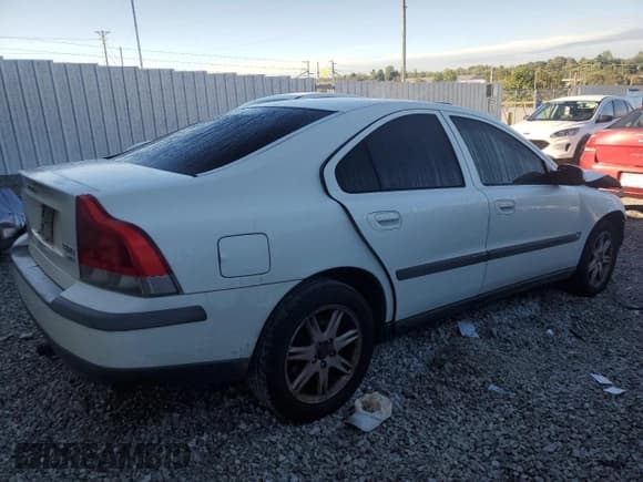 ✅ 2002 Volvo S60 • VIN: YV1RS58D722190760 • Lot: 71928334. Listed on Copart with Not provided. Free auction sales archive from the USA and detailed vehicle history report at DreamBid. Image 3.