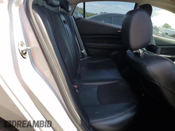 ✅ 2009 Mazda 6 i Grand Touring • VIN: 1YVHP82A895M38147 • Лот: 68148445. Опубликован ранее на Copart с пробегом 127 910 миль. Бесплатный доступ к архиву аукционных продаж из США и подробный отчёт об истории автомобиля на DreamBid. Изображение 10.