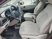 ✅ 2018 Chrysler Pacifica Hybrid Touring Plus • VIN: 2C4RC1H73JR258395 • Lot: 61820685. Listed on Copart with 128,004 mi. Free auction sales archive from the USA and detailed vehicle history report at DreamBid. Image 7.