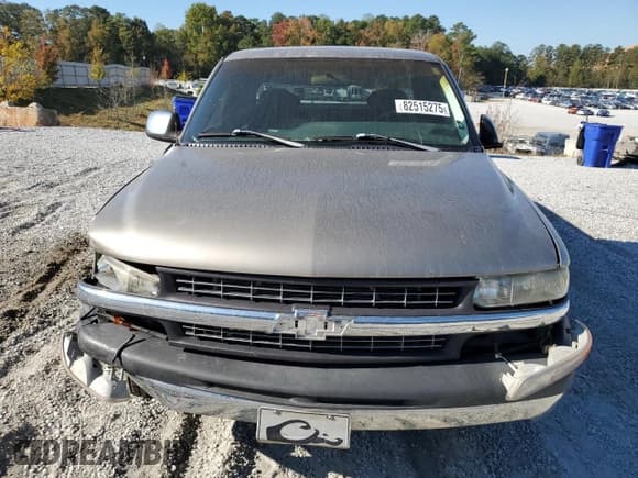 ✅ 1999 Chevrolet Silverado 1500 LS • VIN: 2GCEC19V8X1129832 • Лот: 82515275. Опубликован ранее на Copart с пробегом 186 064 миль. Бесплатный доступ к архиву аукционных продаж из США и подробный отчёт об истории автомобиля на DreamBid. Изображение 5.