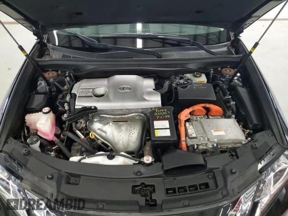 ✅ 2018 Lexus ES 300h • VIN: JTHBW1GG2J2187567 • Лот: 71658165. Опубликован ранее на Copart с пробегом 267 971 миль. Бесплатный доступ к архиву аукционных продаж из США и подробный отчёт об истории автомобиля на DreamBid. Изображение 11.