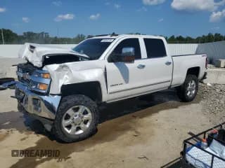 ✅ 2018 Chevrolet Silverado 2500HD LTZ • VIN: 1GC1KWEYXJF243751 • Lot: 68349795. Wystawiony na Copart z przebiegiem 159 381 mil. Bezpłatny archiwum sprzedaży aukcyjnych z USA i szczegółowy raport historii pojazdu na DreamBid. Zdjęcie 1.