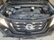 ✅ 2018 Nissan Pathfinder SL • VIN: 5N1DR2MN5JC654691 • Lot: 92811945. Wystawiony na Copart z przebiegiem 68 167 mil. Bezpłatny archiwum sprzedaży aukcyjnych z USA i szczegółowy raport historii pojazdu na DreamBid. Zdjęcie 12.