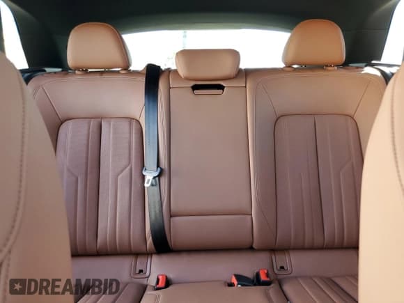 ✅ 2024 Audi Q8 e-tron Premium Plus • VIN: WA15AAGE2RB053630 • Лот: 46319655. Опубликован ранее на Copart с пробегом 3 435 миль. Бесплатный доступ к архиву аукционных продаж из США и подробный отчёт об истории автомобиля на DreamBid. Изображение 10.