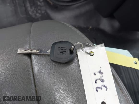 ✅ 2023 Chevrolet Express Passenger LS • VIN: 1GAZGNFP7P1151001 • Lot: 43680880. Listed on IAAI with 52,217 mi. Free auction sales archive from the USA and detailed vehicle history report at DreamBid. Image 11.